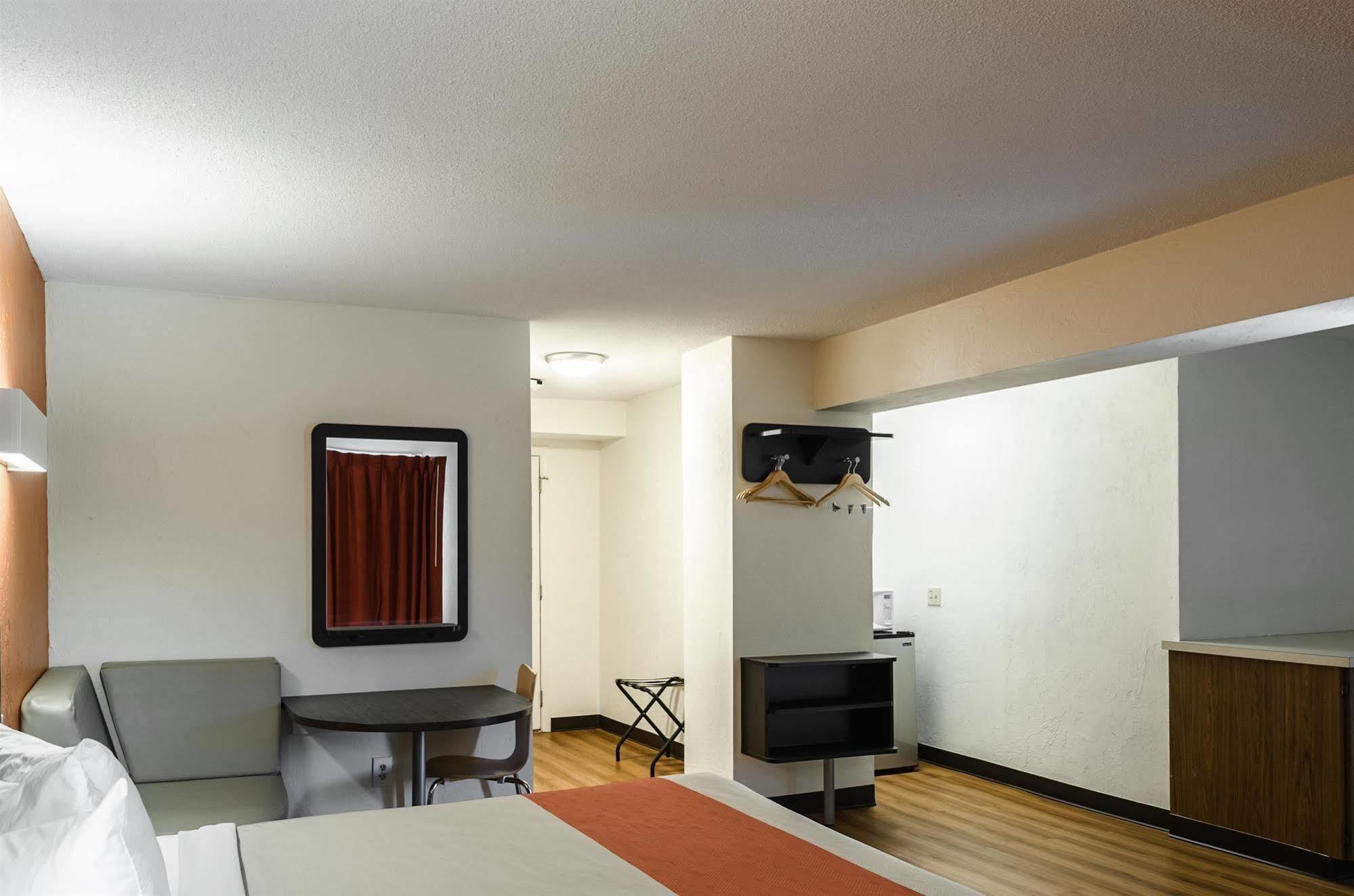 Motel 6 - Westborough Boston Northborough Exterior foto